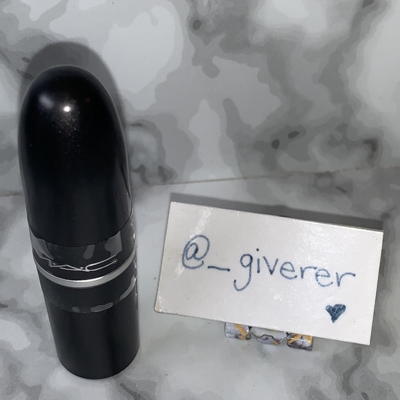 NWOB REBEL SATIN Lipstick MAC - Picture 8 of 17